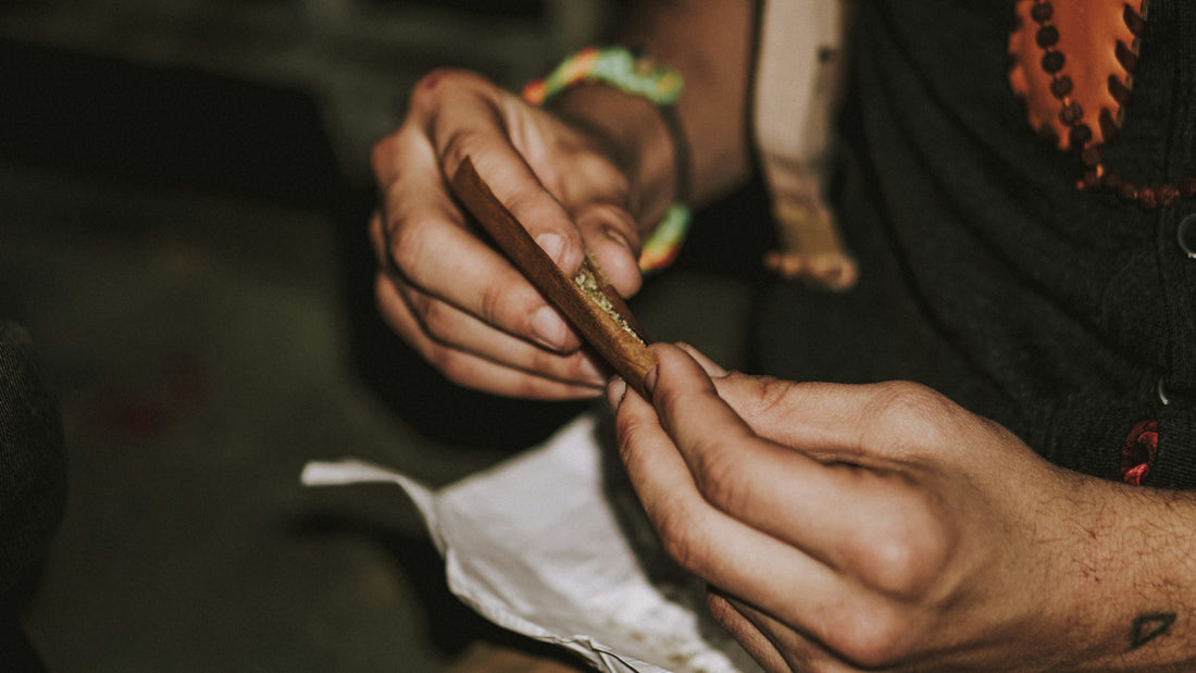 Bong vs. Joint vs. Flower: What’s the Best Way To Smoke Flower